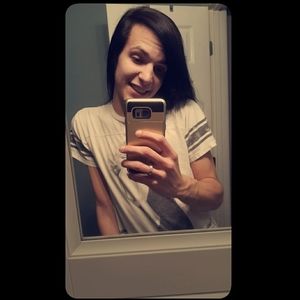 Meet your Posher, Dilløn